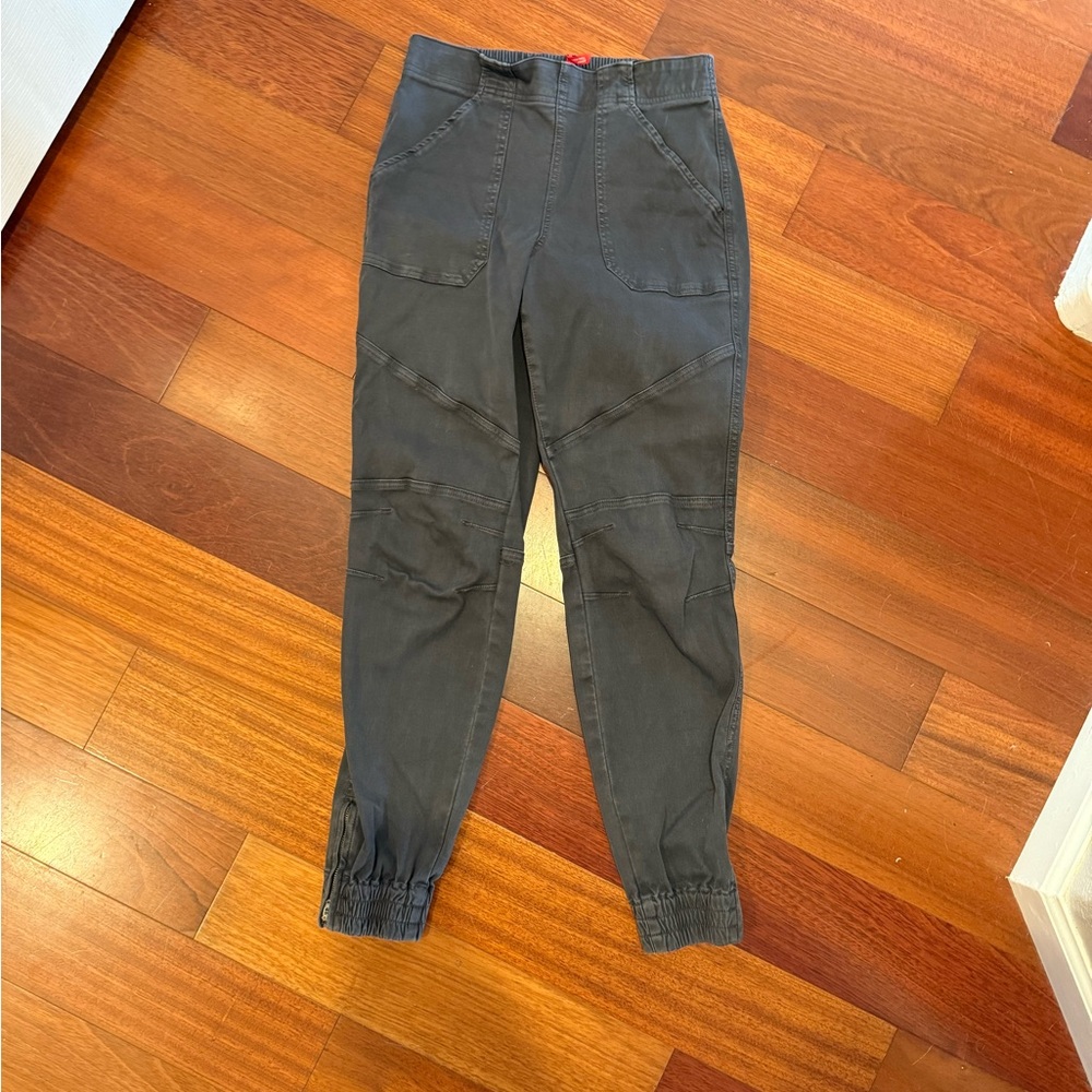 Spanx dark gray cargo style pants - size M